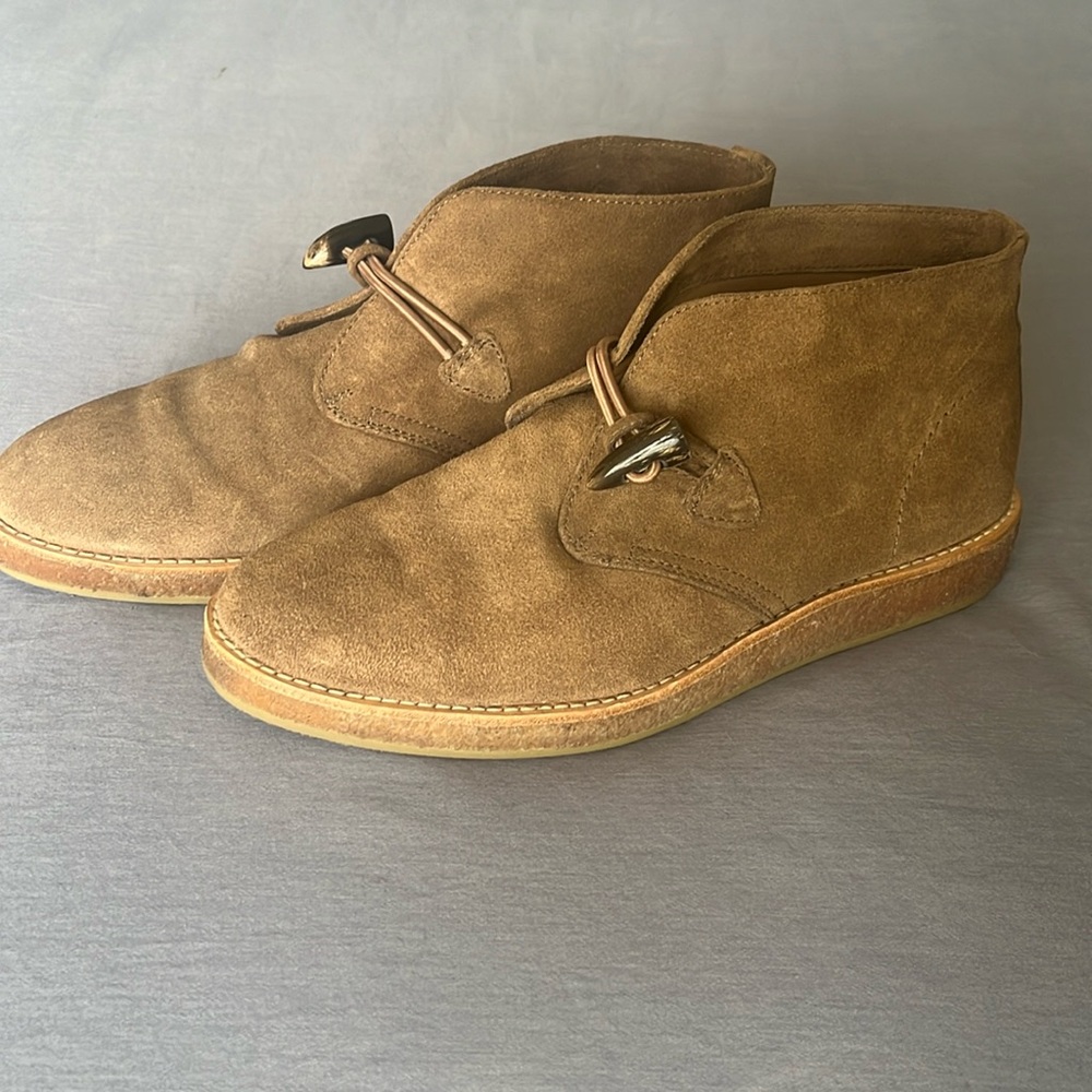 TRASK women’s chukka boots size 8